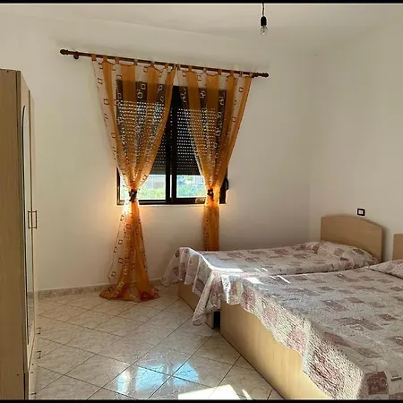 Tatil Evi Eni's Golem (Tirana)